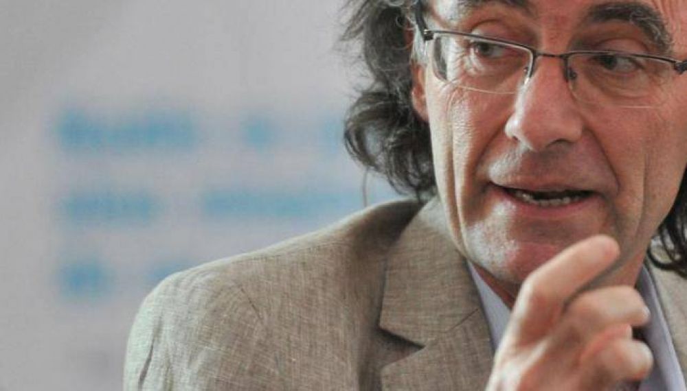 Schiaretti apura a Macri para acordar por la Caja: le pide $ 4.170 millones