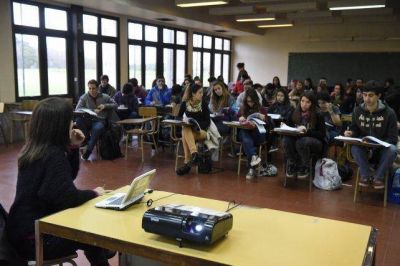 Se abre el debate sobre la futura ley de educaci�n en Santa Fe