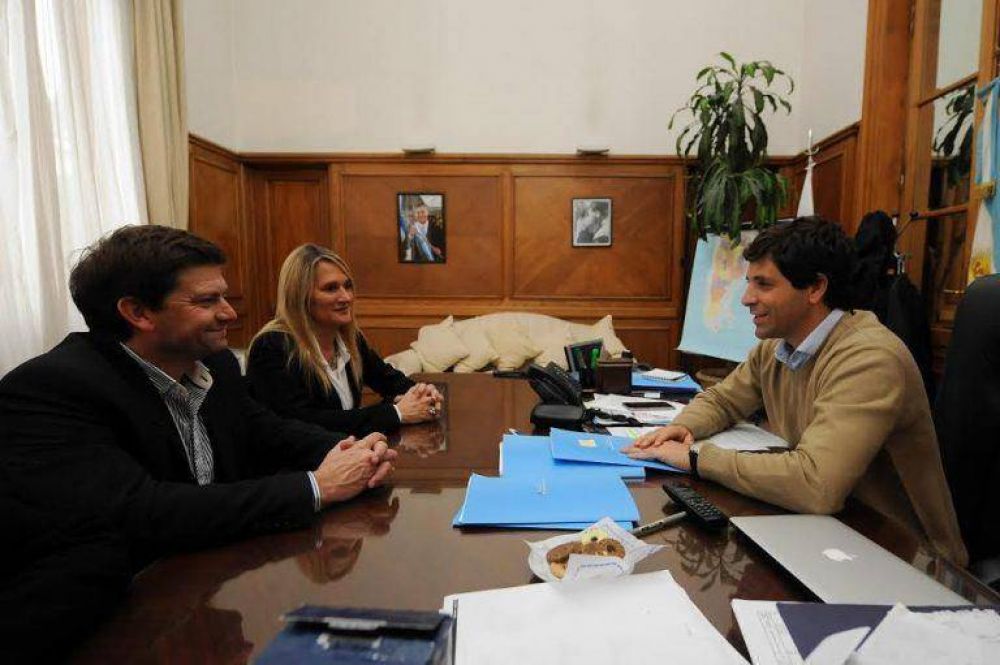 Garca De Luca y Antonijevic firmaron convenios de obras para Baradero por ms de 40 millones de pesos