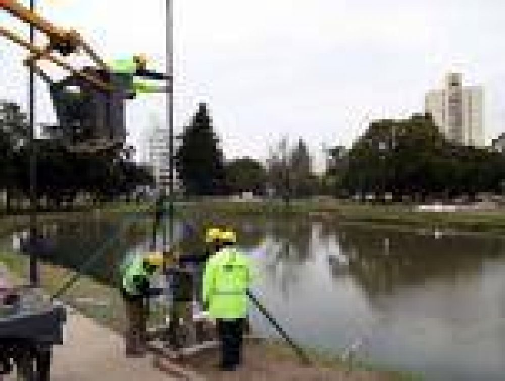 La Plata: Avanza la recuperaci�n del lago del Parque Saavedra