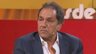 Scioli entre la angustia, la CFK militante y una posible alianza con Massa