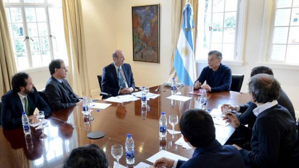 Macri lleg� de China y habl� de la inflaci�n con Sturzenegger