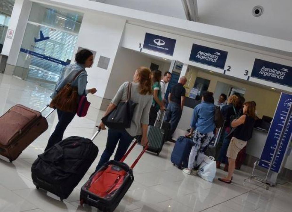 Desde este mi�rcoles el Aeropuerto de San Luis tendr� m�s vuelos diarios