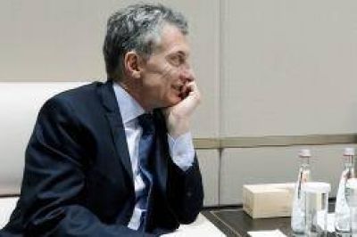 Macri inaugura el nuevo centro de transferencia de cargas en Villa Soldati