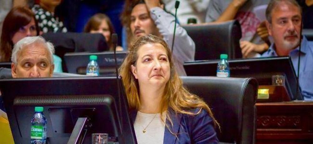 Se parti� el FpV porte�o y se conform� el Bloque Peronista