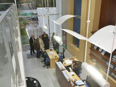Apres inaugur� el Centro M�dico de Florencio Varela