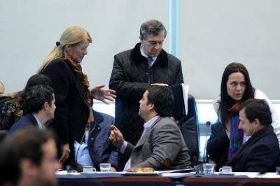 El proyecto de empleo joven apunta a crear 240.000 puestos de trabajo