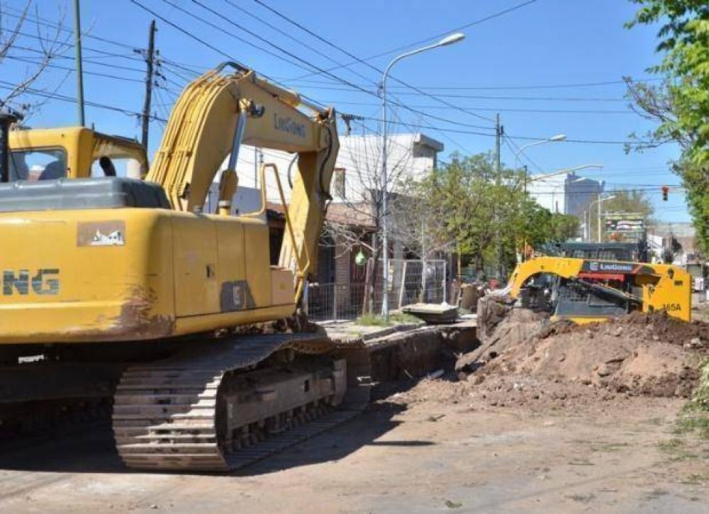 Contin�an los cortes sobre Per�n por el desag�e pluvial