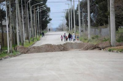 Avanzan con el plan de infraestructuras en los barrios