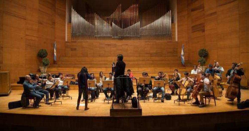 Hoy se define la conducci�n de La Camerata