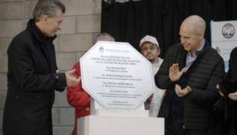 Macri y Larreta inauguraron el Centro de Transferencia de Soldati