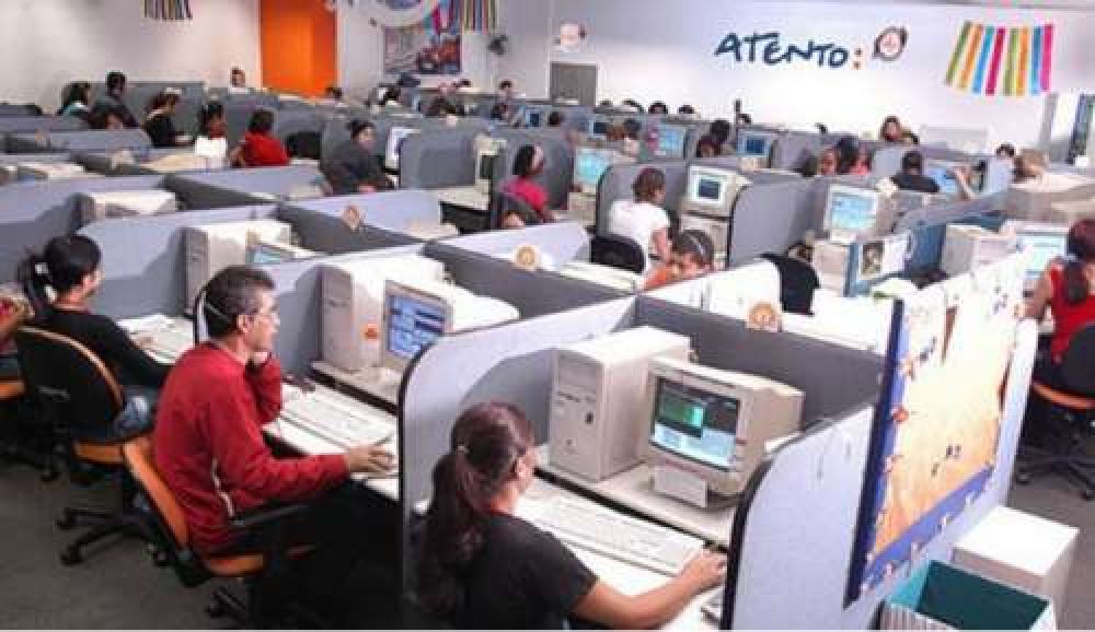 Siguen los despidos en el call center ATENTO y ya llega a 35 los trabajadores en la calle