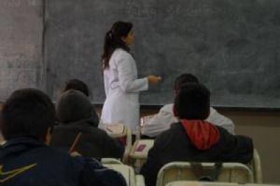Bajo acatamiento al paro convocado por ATECA