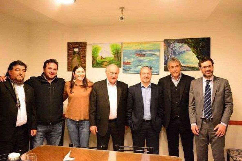 Parrilli, Ferraresi y Sabbatella presentaron el Instituto Patria