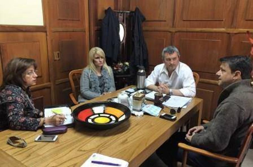 Naci�n dice que apoyar� a emprendedores de Toay