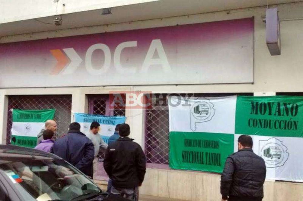 Camioneros realiz una protesta contra Oca en Tandil