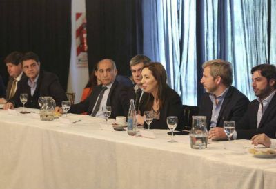 Vidal pone la mesa para consolidar a Cambiemos en la Provincia