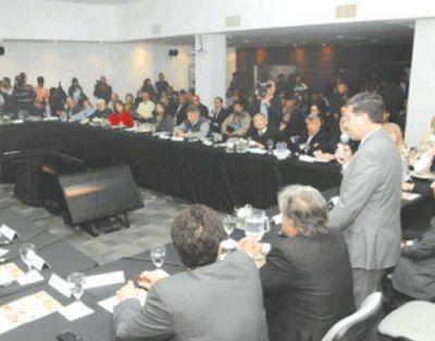 El sector oliv�cola se uni� para enfrentar desaf�os productivos