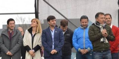 En busca de la �renovaci�n peronista�, el Grupo F�nix organiza un acto con industriales