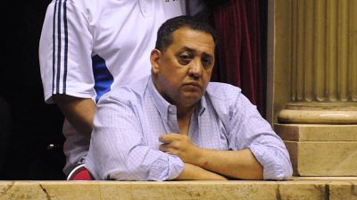 Luis D'El�a: 