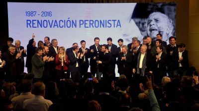 Con los ojos en 2017, el peronismo no logra superar la divisi�n entre renovadores, kirchneristas y ortodoxos