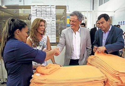 Empez� a repuntar la actividad, pero tardar� en sentirse en la calle