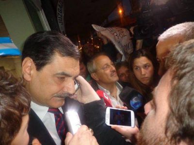 Alfredo L�pez calific� de 