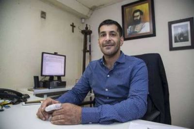  Denuncian al titular del Comit� Capital de la UCR por maltrato y amenazas