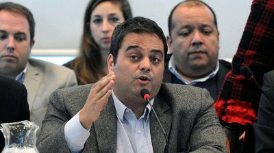 Triaca les pidi� 