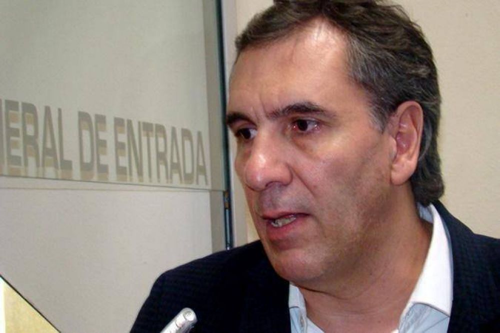 Tindiglia pide adhesi�n a ley contra la violencia institucional