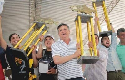 Peppo ratific� el compromiso de potenciar el turismo en la Isla del Cerrito