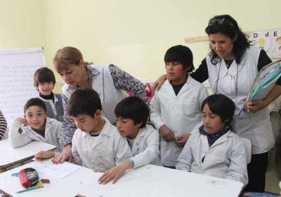 Mons. Lozano pidi� una palabra de aliento, gratitud y esperanza para los docentes
