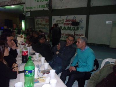 En una actividad solidaria, el peronismo de Berisso se mostr� unido