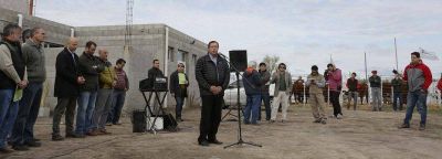 Weretilneck volvi� a defender la barrera sanitaria en la XX Exposici�n Rural de Viedma