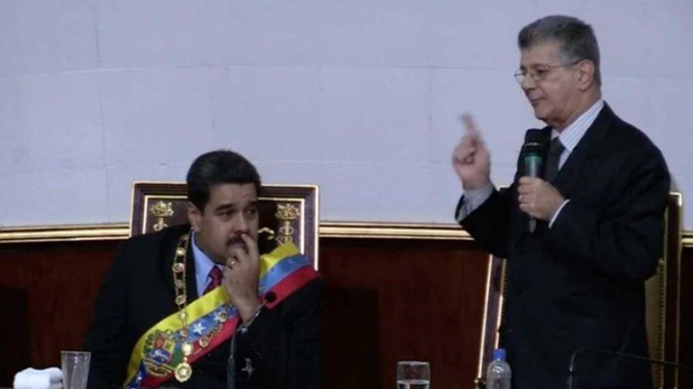 Nicol�s Maduro justific� su insulto a Henry Ramos Allup: �Me sali� del alma�