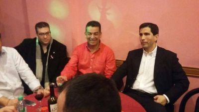 Se realiz� una multitudinaria celebraci�n argentino paraguaya