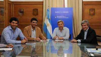 Galli firm� convenio con Frigerio