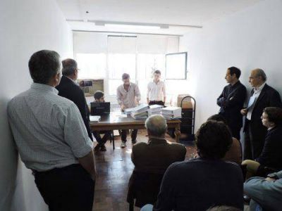 Castelli: �Esta obra representa m�s y mejor energ�a para todos�
