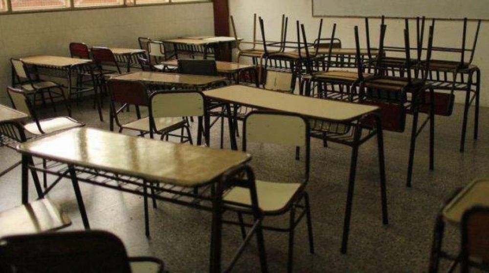 Por el viento Zonda suspendieron las clases en San Rafael y General Alvear