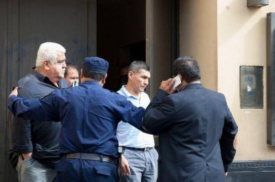 Golpe institucional por una feroz interna en el gremio del transporte