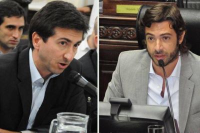 Guerra entre los ministros Salvai y Cenz�n por las sillas de los organismos de control
