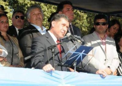Sergio Casas le pidi� a la Fuerza C�vica �recapacitar�