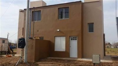 Oscar Ib��ez: �M�s familias van a tener solucionado de por vida su problema habitacional�