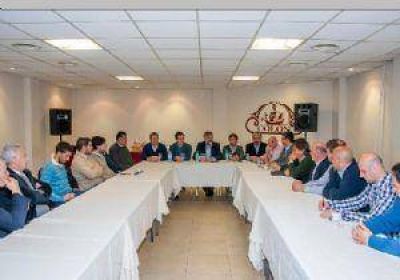 El ministro de Trabajo bonaenerse estuvo en Jun�n y mantuvo varias reuniones