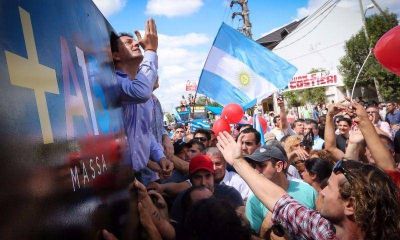 Massa da vuelta la estrategia y opera en la divisi�n de La Matanza