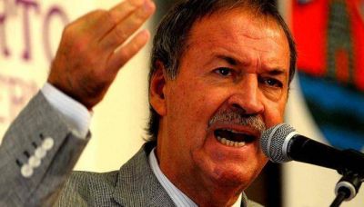 Tras el acuerdo con la Caja, Schiaretti promete coparticipar