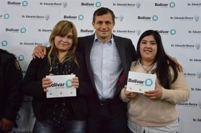 Se sortearon dos viviendas del Plan Polic�a
