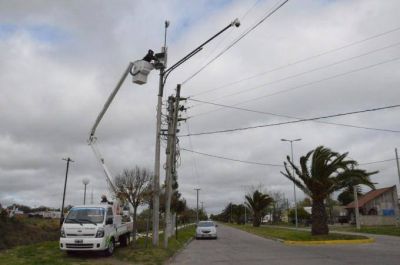 La Municipalidad trabaja en el mantenimiento de las c�maras en la v�a p�blica