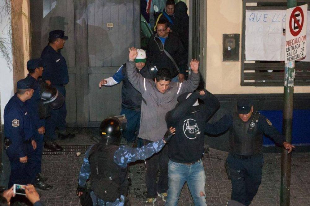 UTA: se complica la situaci�n de los detenidos