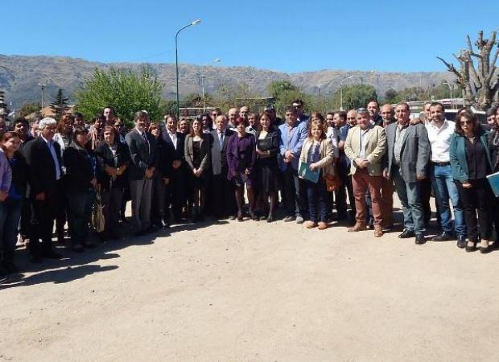 Casi 40 municipios apoyaron el proyecto de la Universidad Nacional de los Comechingones
